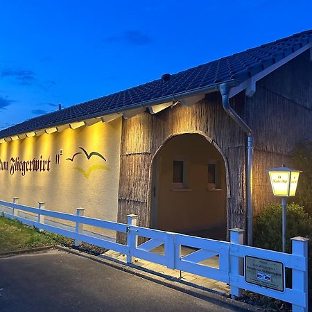 Hotel Zum Fliegerwirt Mengen Esterno foto
