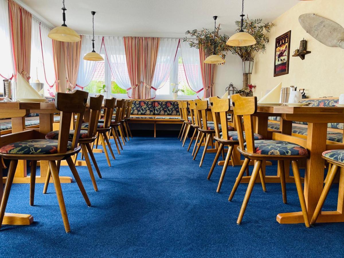 Hotel Zum Fliegerwirt Mengen Esterno foto